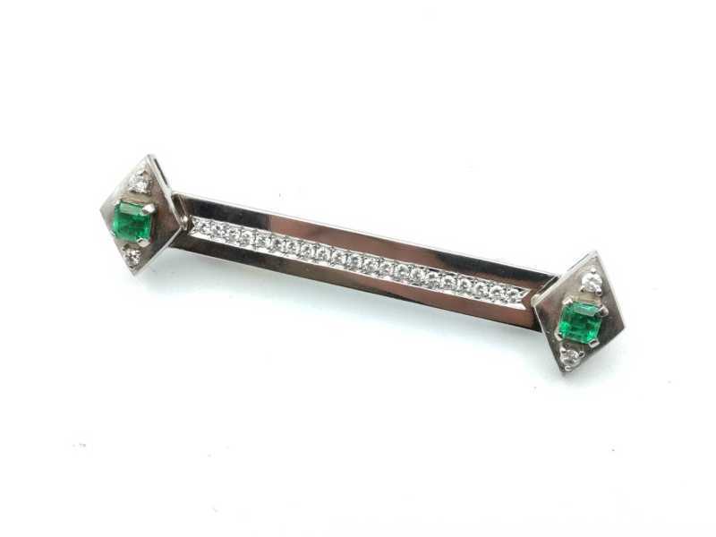 宝石買取 エメラルド 帯留め Pt900